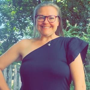 Meet your Posher, Laura